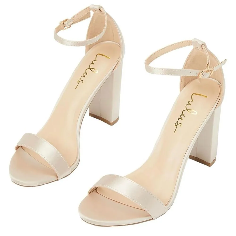 ✨Lulus Women's Taylor Ankle Strap Off White Sz 8 Heels✨ - Image 2