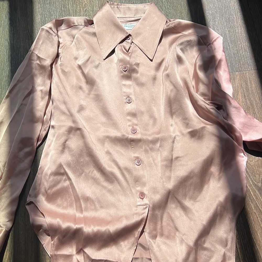 Equipment Geneva Top in Zephyr - Image 3