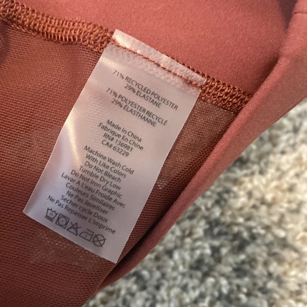 Spiritual Gangster Velo Dream Tech Jersey Racerback Sports Bra small NWOT - Image 7