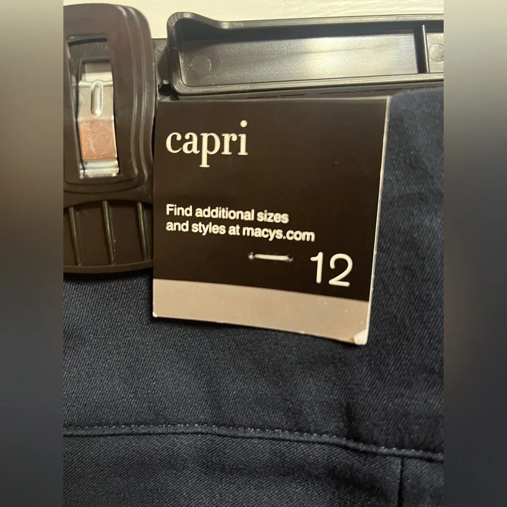 Alfani Navy Blue Dress Work Capris Size 12 - Image 4