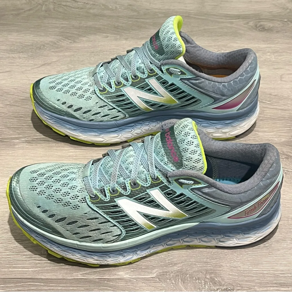New Balance 1080 Fresh Foam Women's Mint and Lime Running Shoes Size 9 - Image 3