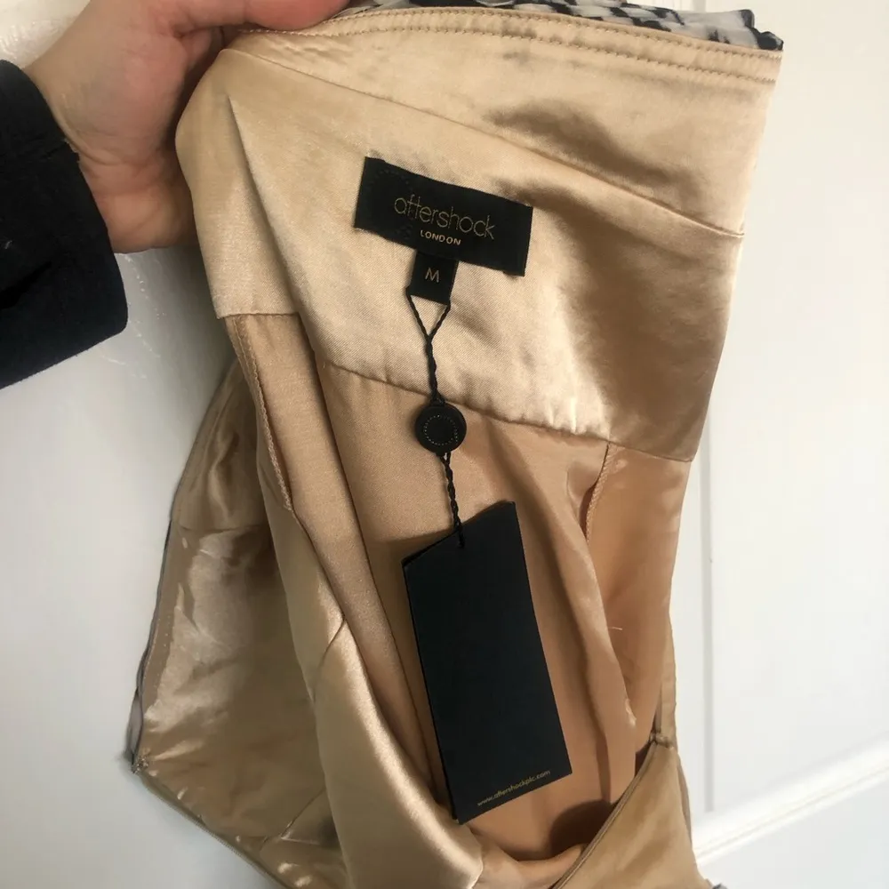 NWT Aftershock London Animal Prink 100% Silk Dress Size M Tan Size M - Image 11