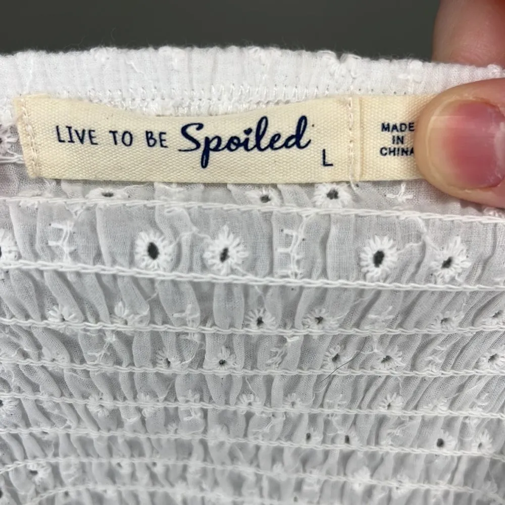 Women’s Live to be Spoiled white eyelet mini dress cut out and flutter sleeves Size L - Image 6