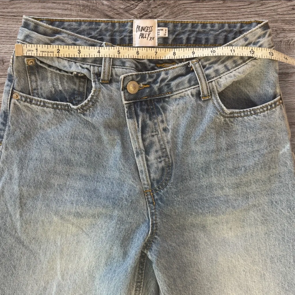 PRINCESS POLLY Holly Asymmetric Straight Leg Jean Light Wash Denim Size 2 US - Image 11