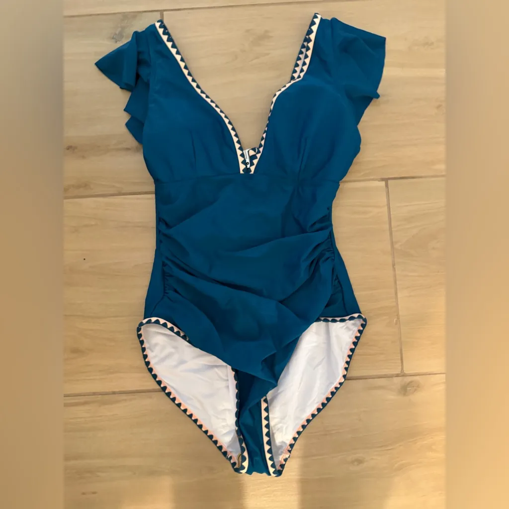 NEW 1 Pc Ruffle Swimsuit Tummy Control Slimming Shell Stitched Bathing Suit M Blue Size M - Image 4