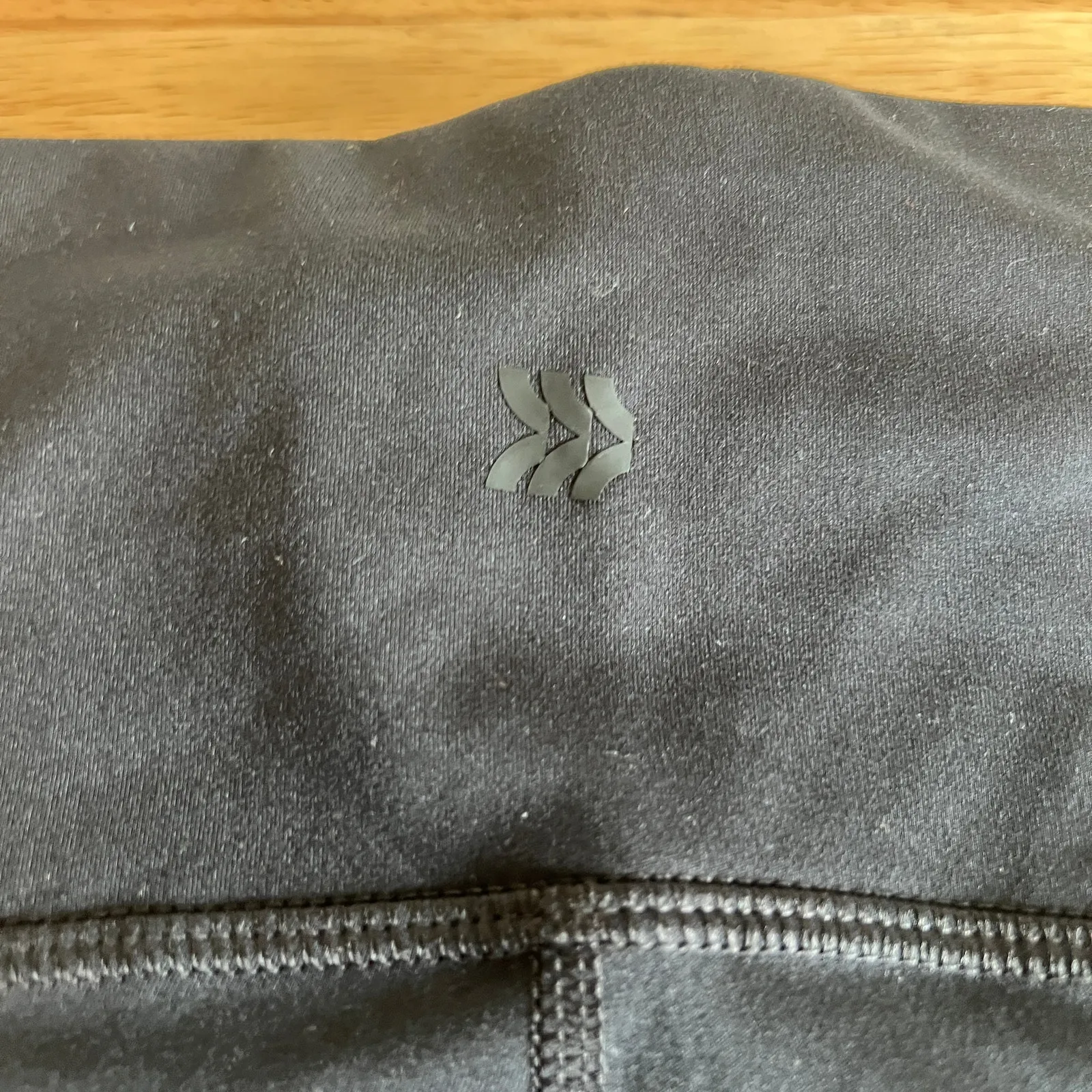 All in Motion Women's Black Contour Curvy High Rise Shorts - Size Small - NWT - Image 3