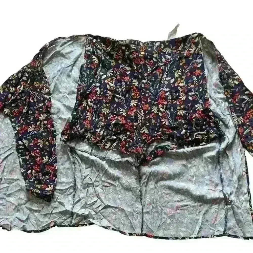 Zara Skort Skirt Short Front Knot Skirt Floral Knee Open Front Women's M Floral - Image 6