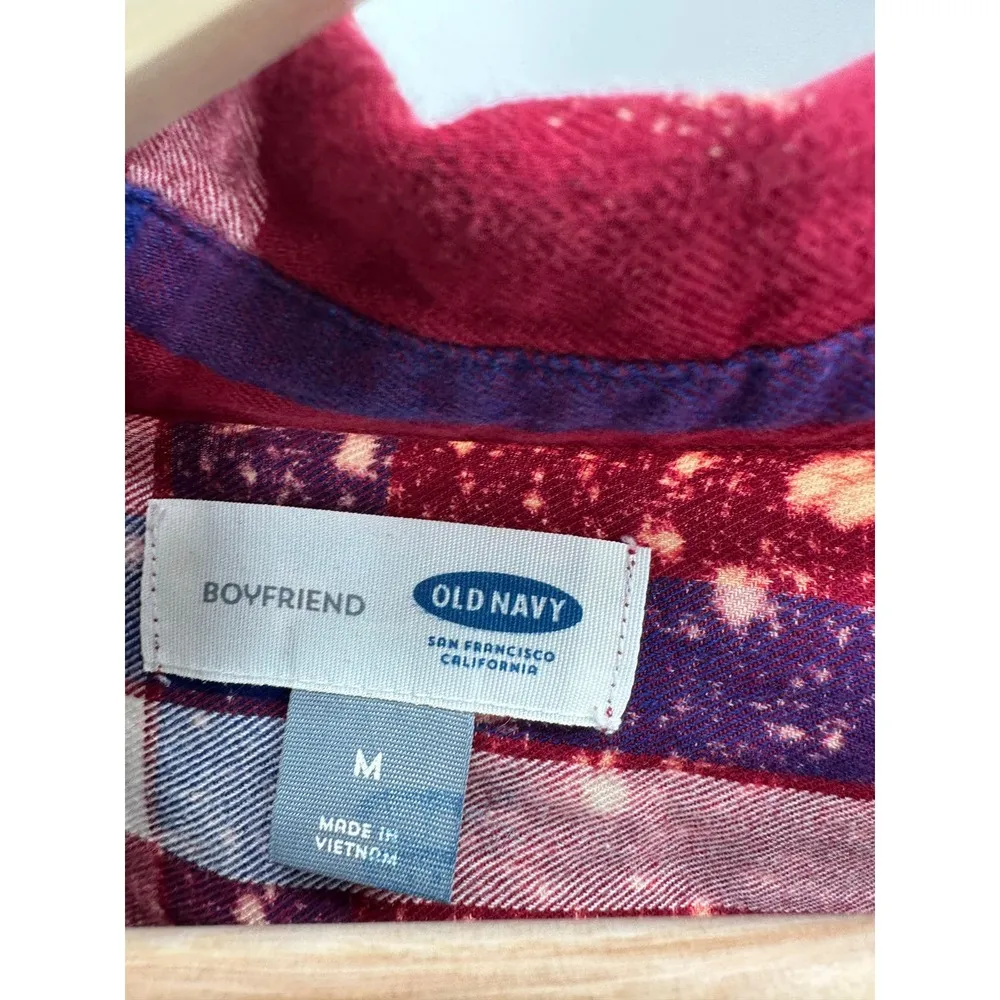 Old Navy Shirt Women MEDIUM Boyfriend Red Blue White Plaid Flannel Button Down - Image 5