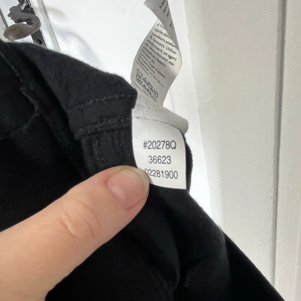 Spanx  Black every wear ankle Jeans medium petite - Image 7