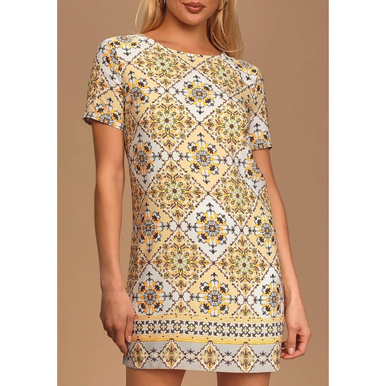 Lulu's Dandy Lion‎ Yellow Print Shift Dress Size Medium Short Sleeve Tunic Mini - Image 2