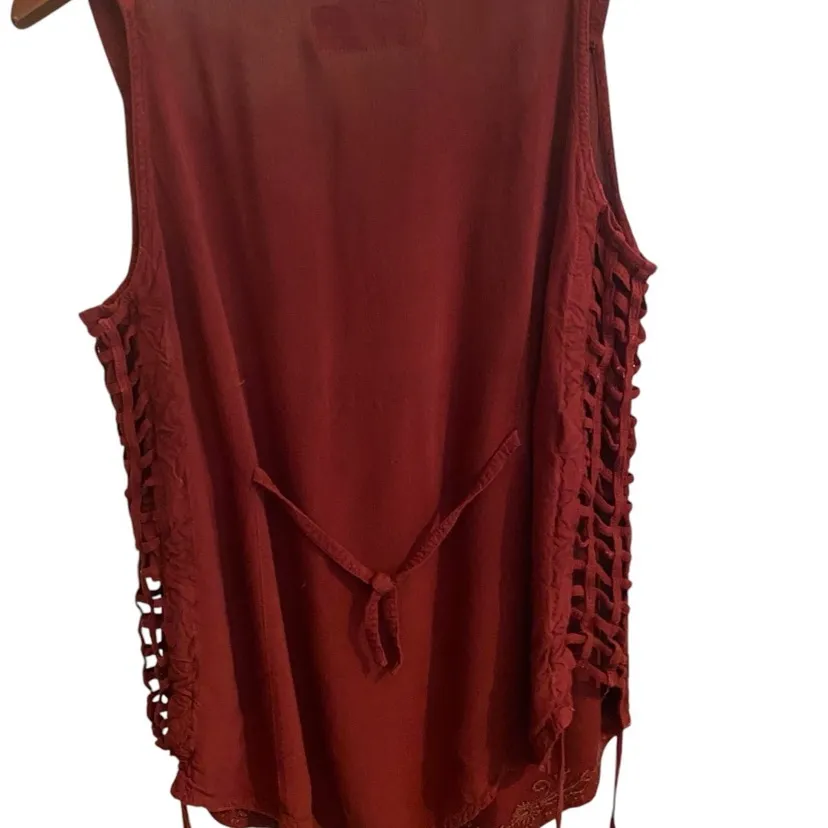 VTG cotton house 90s whimsigoth burgundy embroidered top boho western goth Fall Red Size XL - Image 8