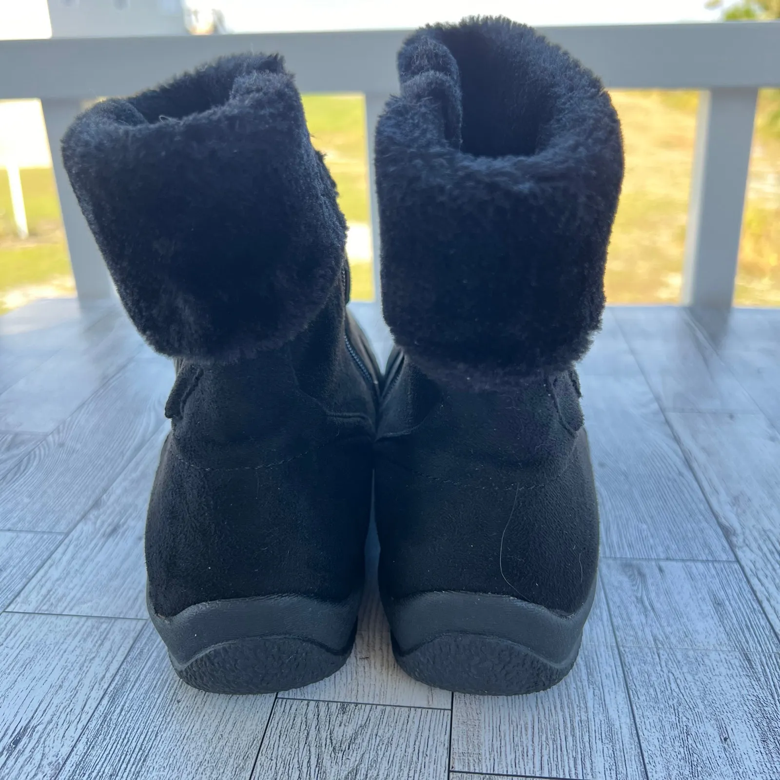 Alpine Woods Boots Black Faux Fur Zip Up Booties Buckle Accent Women’s Size 10M - Image 4