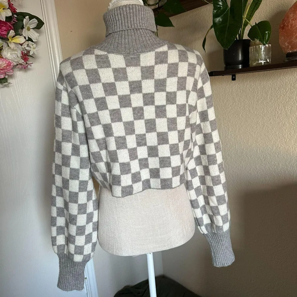 12th Tribe Gray and Cream Checkered Turtleneck Sweater - Image 3