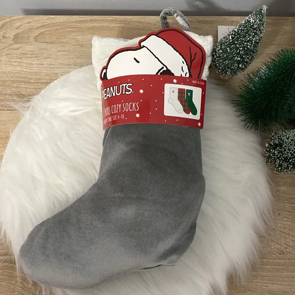 Snoopy Peanuts 10” Christmas Stocking Stuffed with 3 Pairs of Sherpa Socks NWT Gray - Image 2