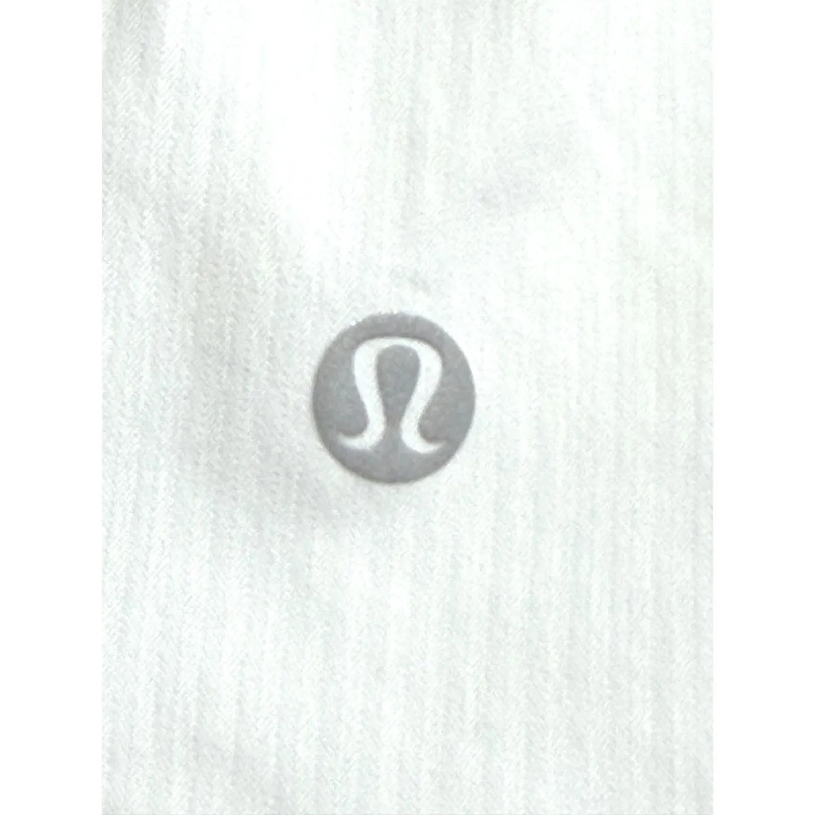 Lululemon Track That Mid Rise Shorts White Women's Size 18 Athletic Sporty Cute - Image 3
