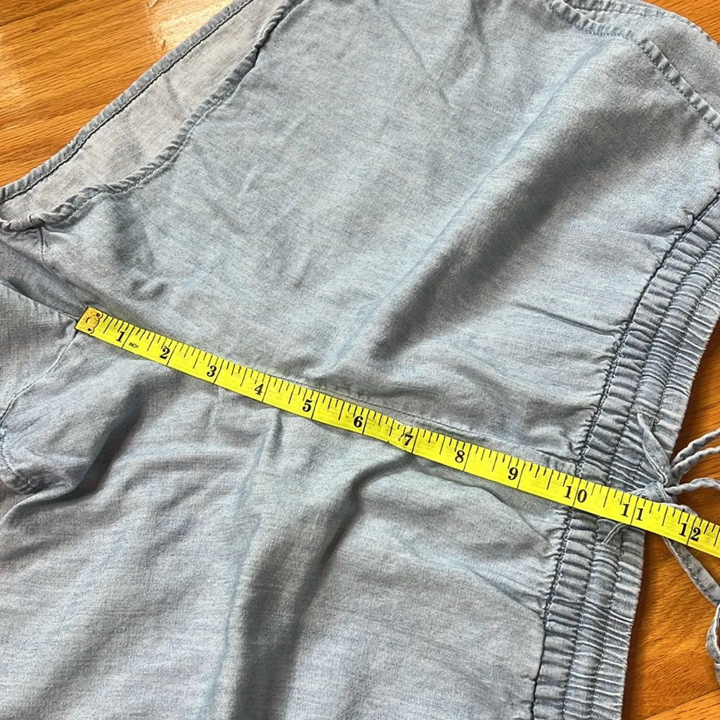GAP Chambray Denim Light Blue Pull On Shorts - Image 5