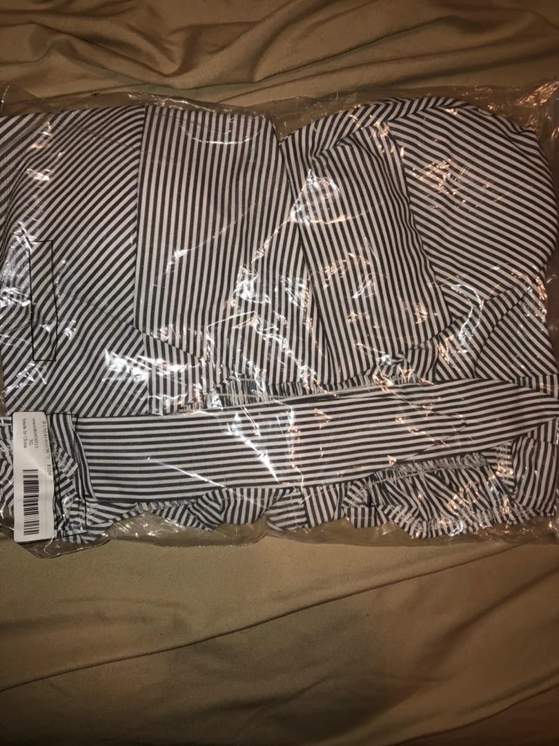 SheIn Crop Top - Image 3