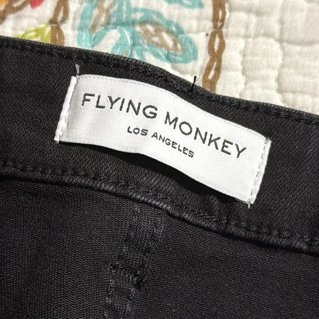 Buckle Flying Monkey women’s size 29 jet black mid rise cropped denim jeans nwt - Image 5