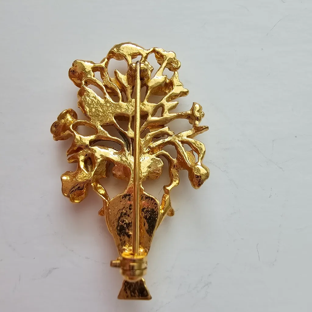 Flower Vase Gold Tone Metal Clear Rhinestones Pin Brooch - Image 2