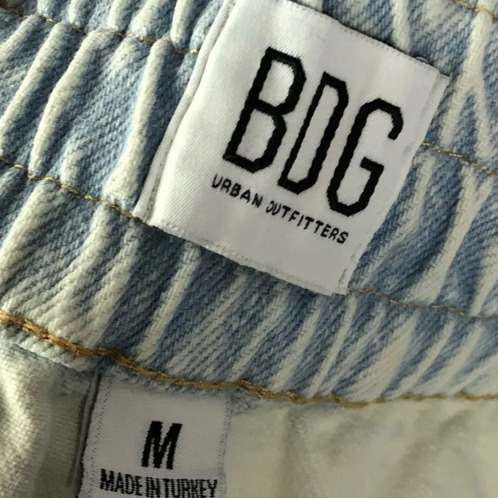 Urban Outfitters UO BDG Acid Wash Denim Mini Skirt M - Image 5