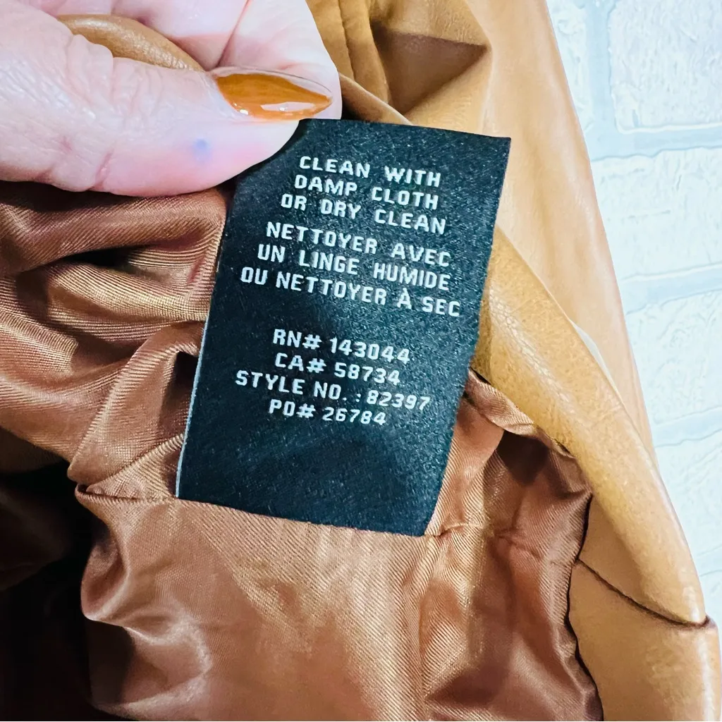 7 For All Mankind Vegan Cropped Leather Jacket in Cognac Size M - Image 8