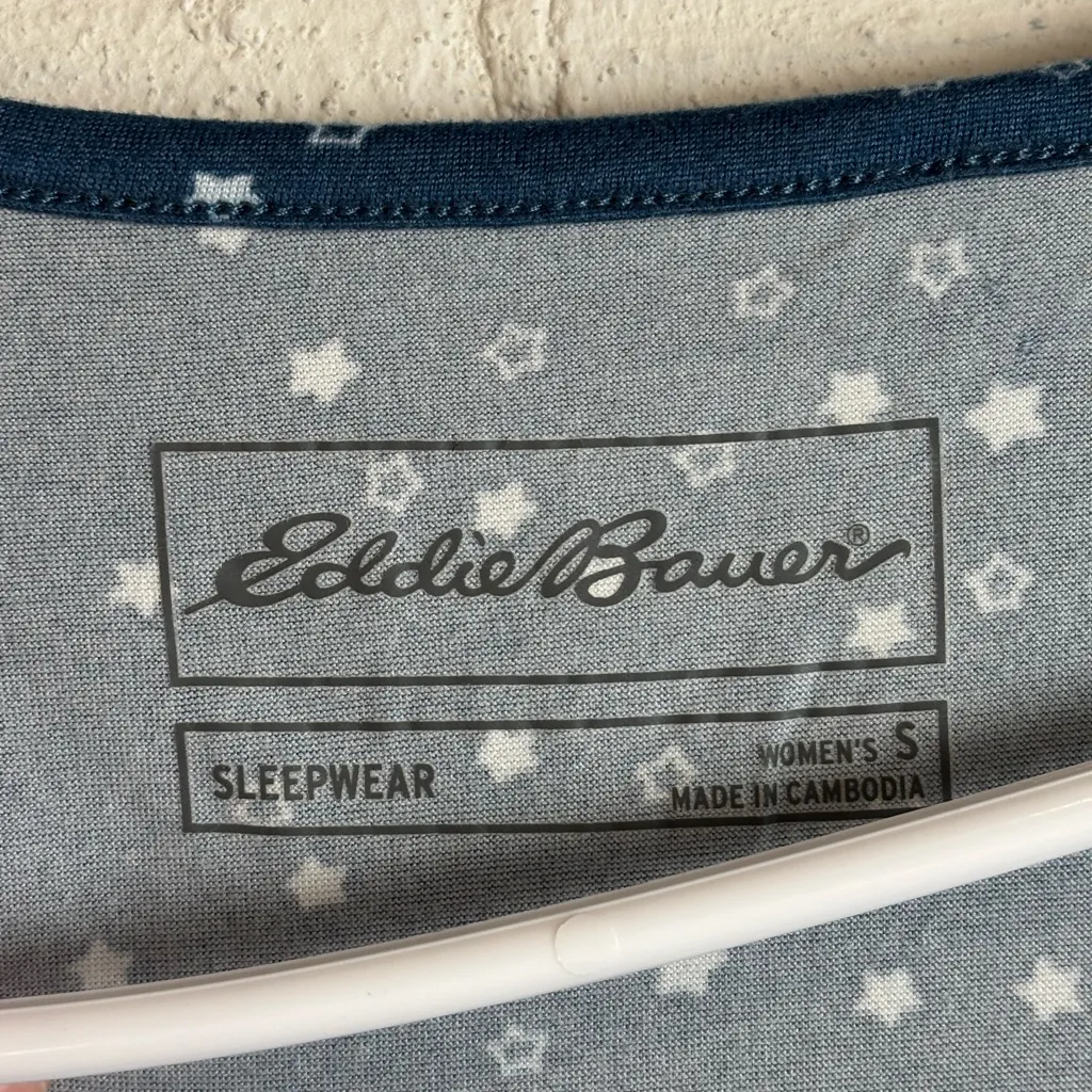 Eddie Bauer Woman’s Blue Star Printed Soft Lightweight Sleepwear Tank Top Small - Image 3
