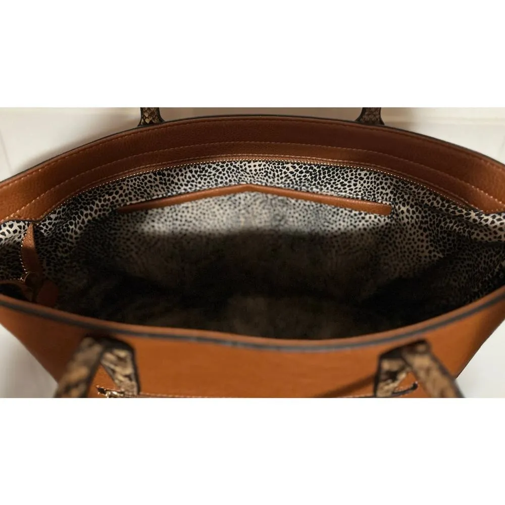 Women’s Light Brown Tote and Smaller Handbag Set Animal Print - Image 4