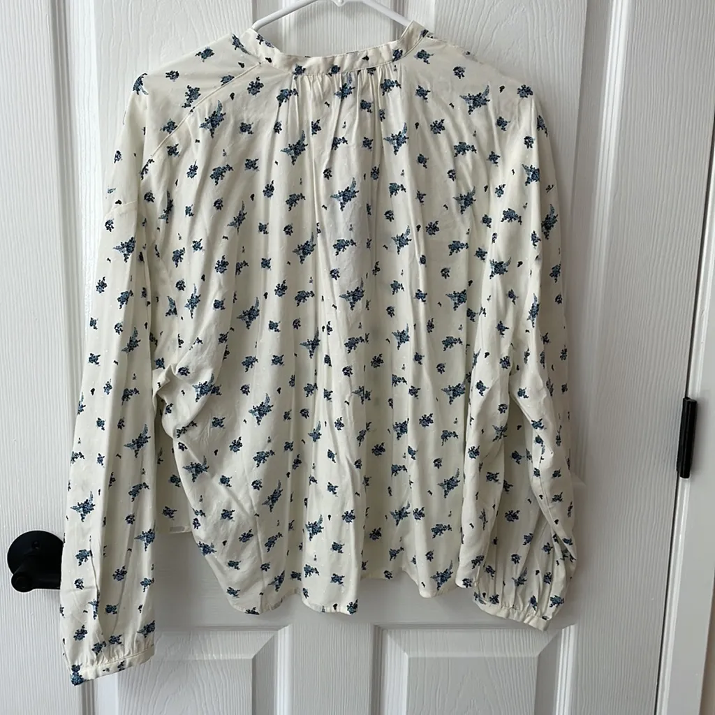 Universal Thread floral blouse - Image 5