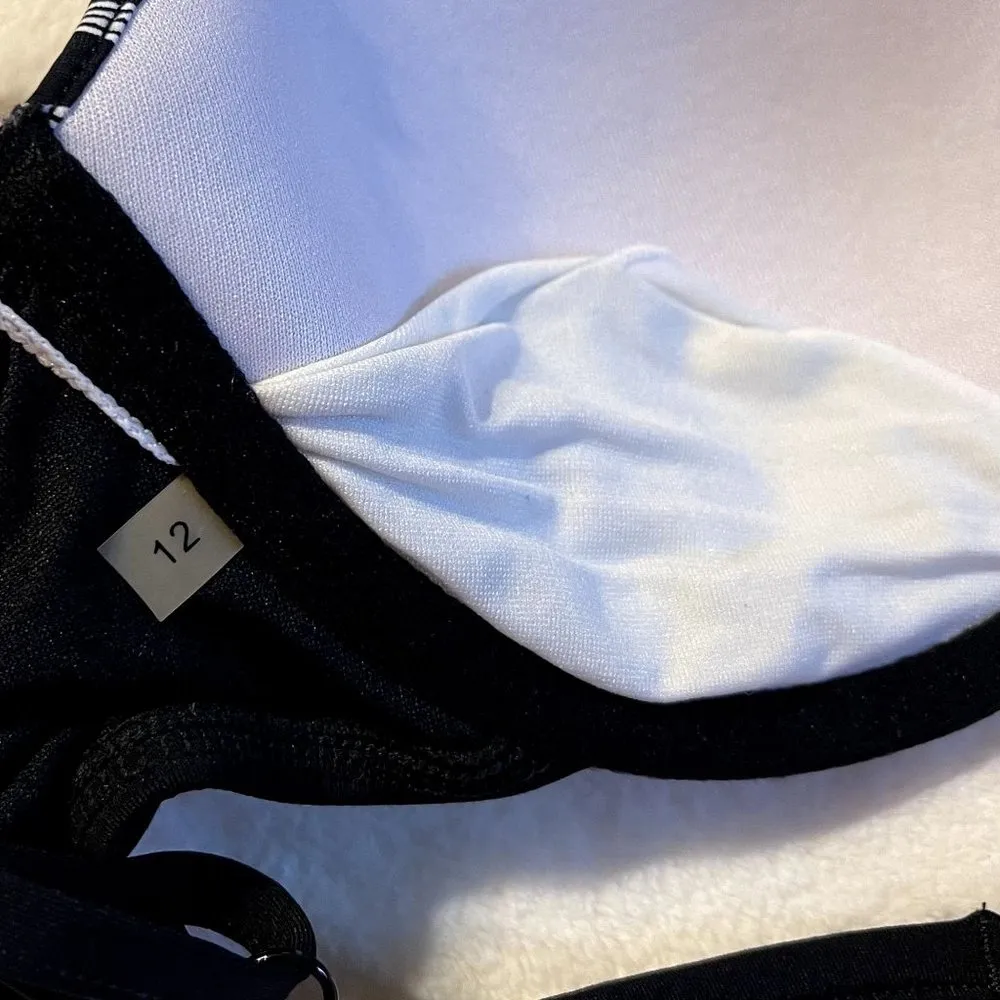 Geometric Print Bikini Top Size 12 - Image 7