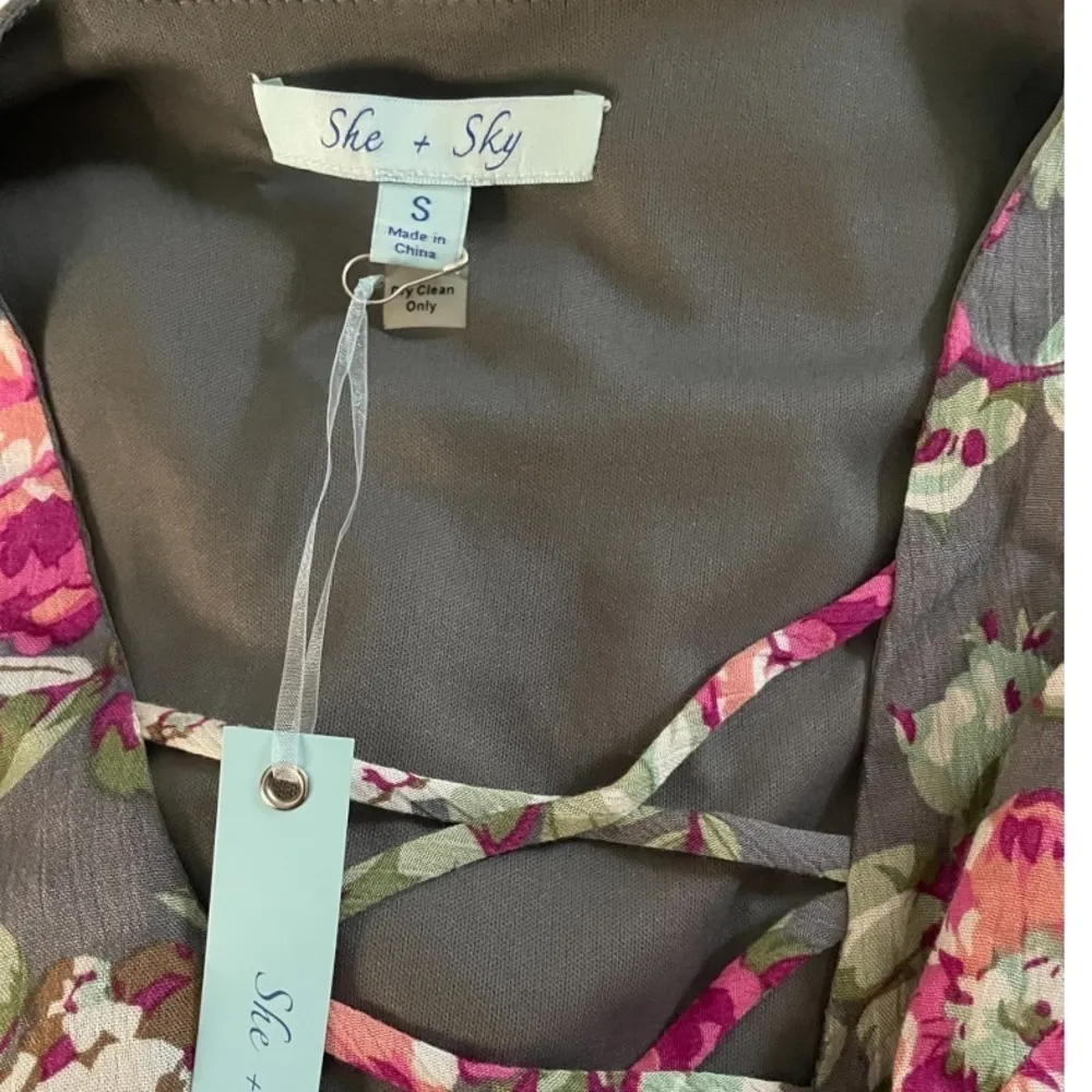 Floral CRISS-CROSS FRONT DRESS - Image 2