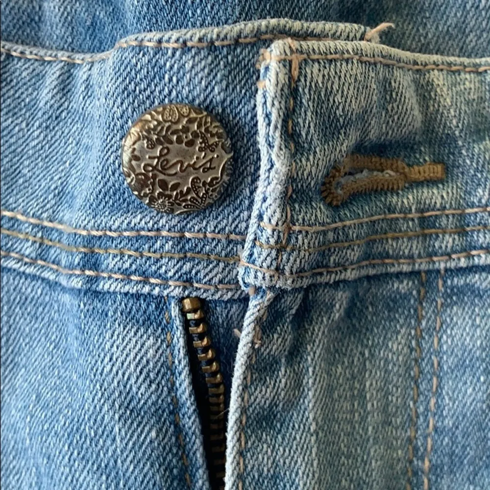 Levi's Levi’s Jean Shorts - Image 3