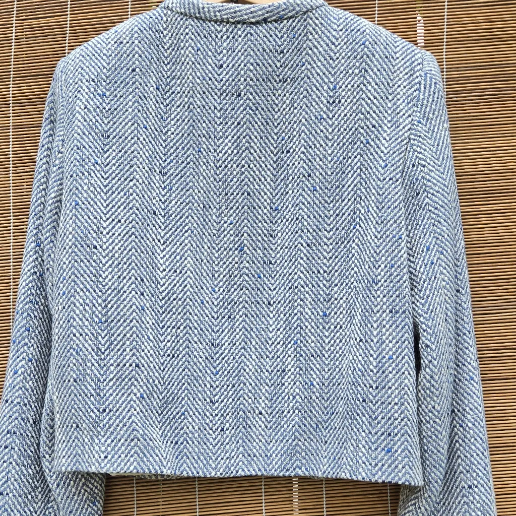 NEW  Herringbone Tweed Short Jacket Size XS Blue W/Gold Buttons - Image 13