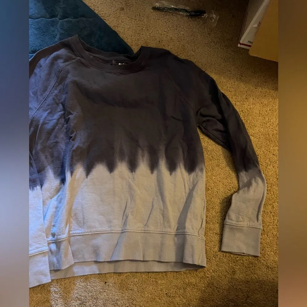 Athleta  small pullover - Image 3