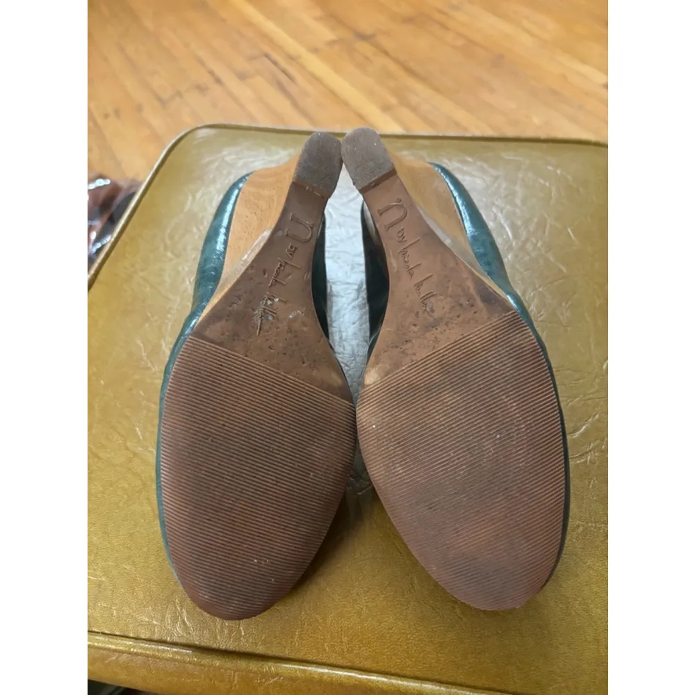 Women's M.M. LaFleur Green Wedge Heels Size 6.5 - Image 4