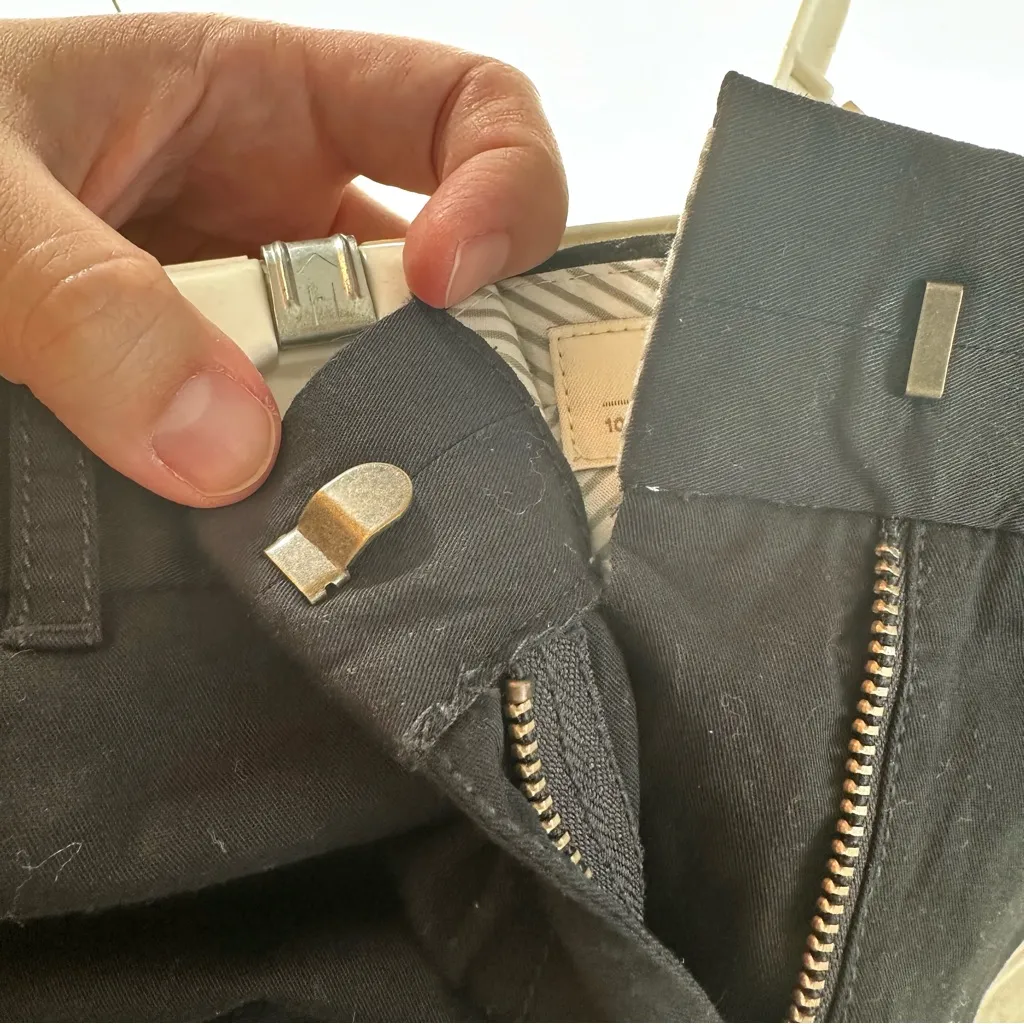 J. Crew Factory black 5” chino shorts Size 8 - Image 3