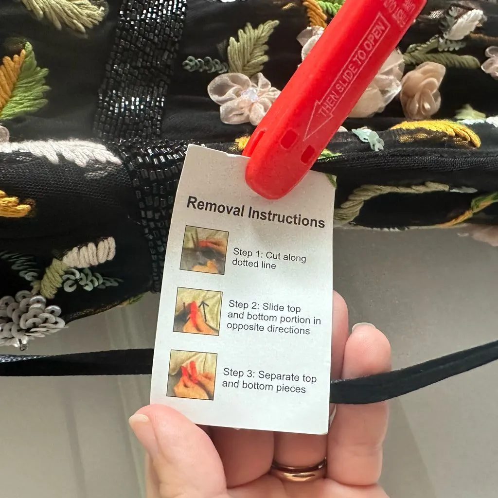 Mac Duggal Floral Embellished Floral V-Neck A Line Gown Maxi Dress Size 24 NWT‎ - Image 8