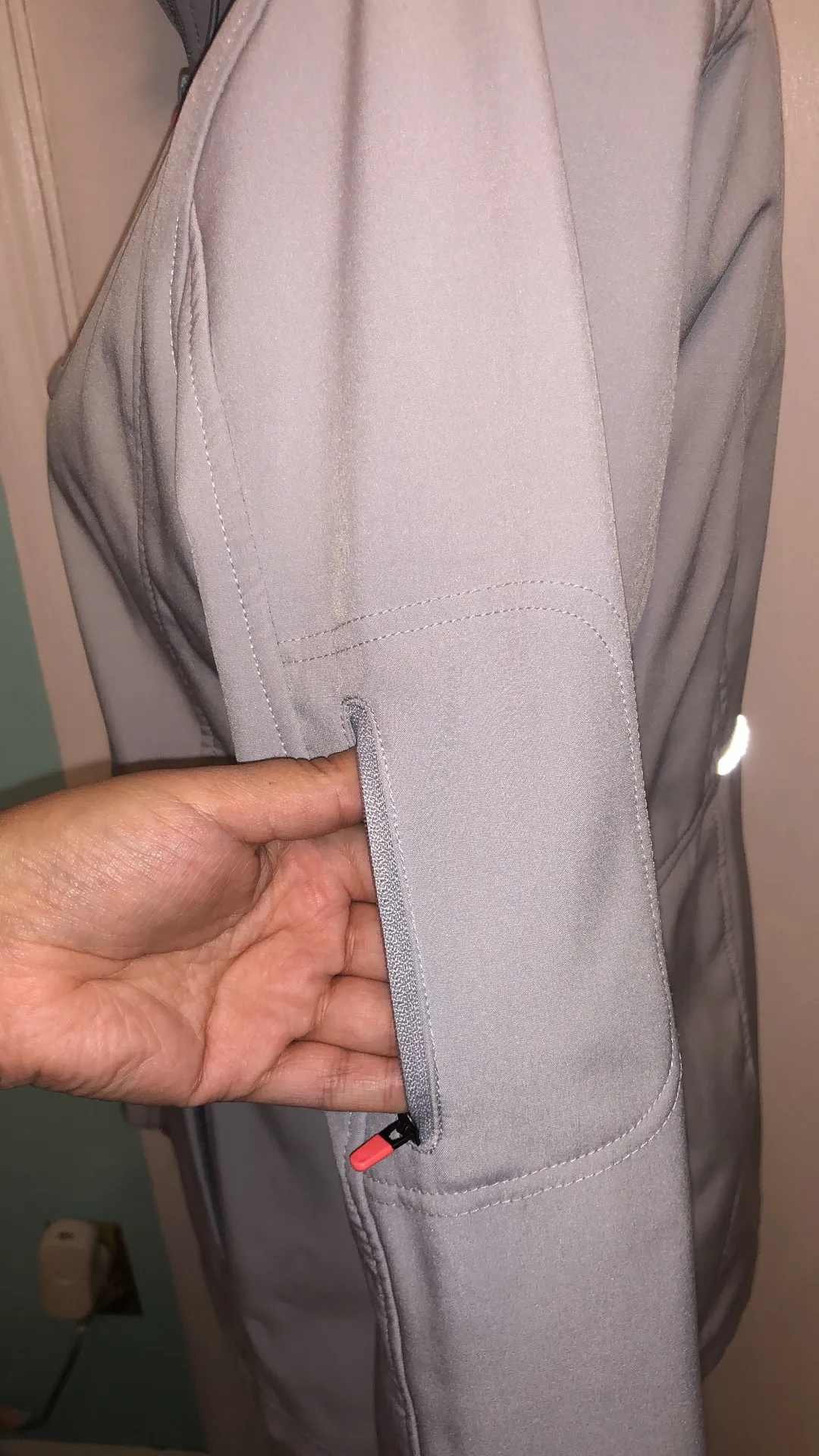 Workout Jacket Size L - Image 10