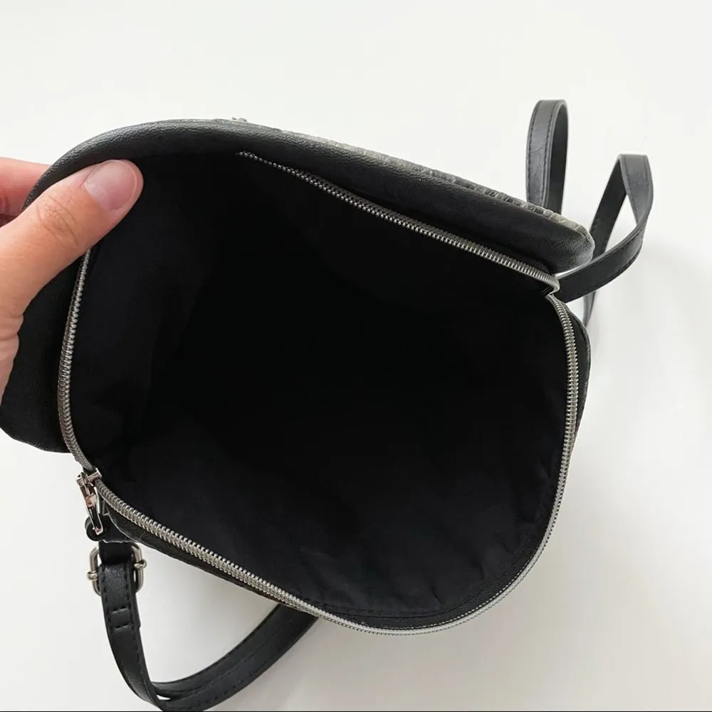 Snakeskin Crossbody Bag Grey/Black - Image 4