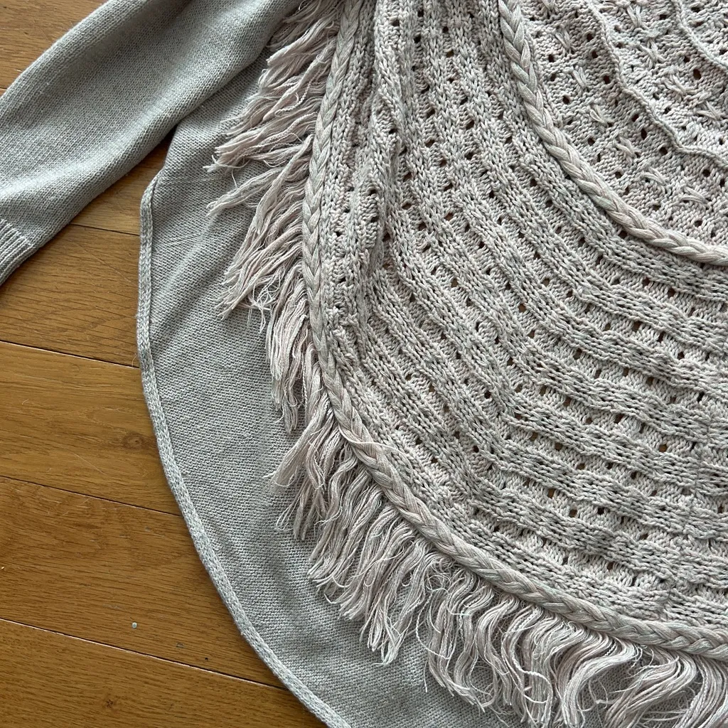 Anthropologie Knitted & Knotted Crochet Fringe Cardigan Sweater Size Small Tan - Image 14