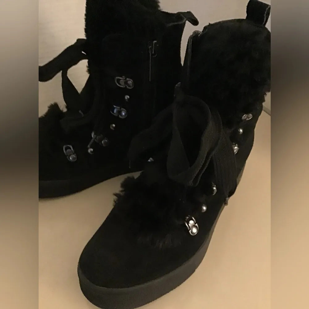 J Slides women black suede with faux fur combat boots US 7 - Image 7