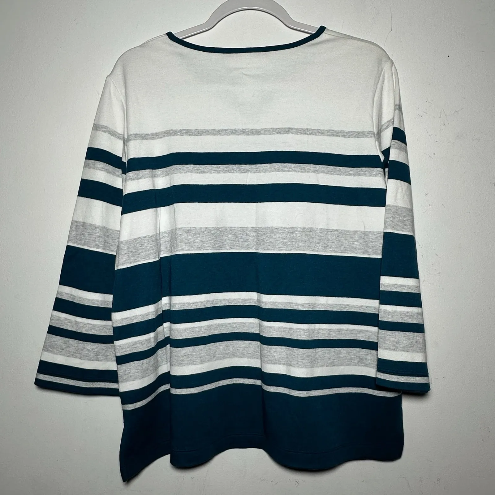 Alfred Dunner Striped 3/4 Sleeve V Neck Top Stud Embellished Women's Size Small - Image 2