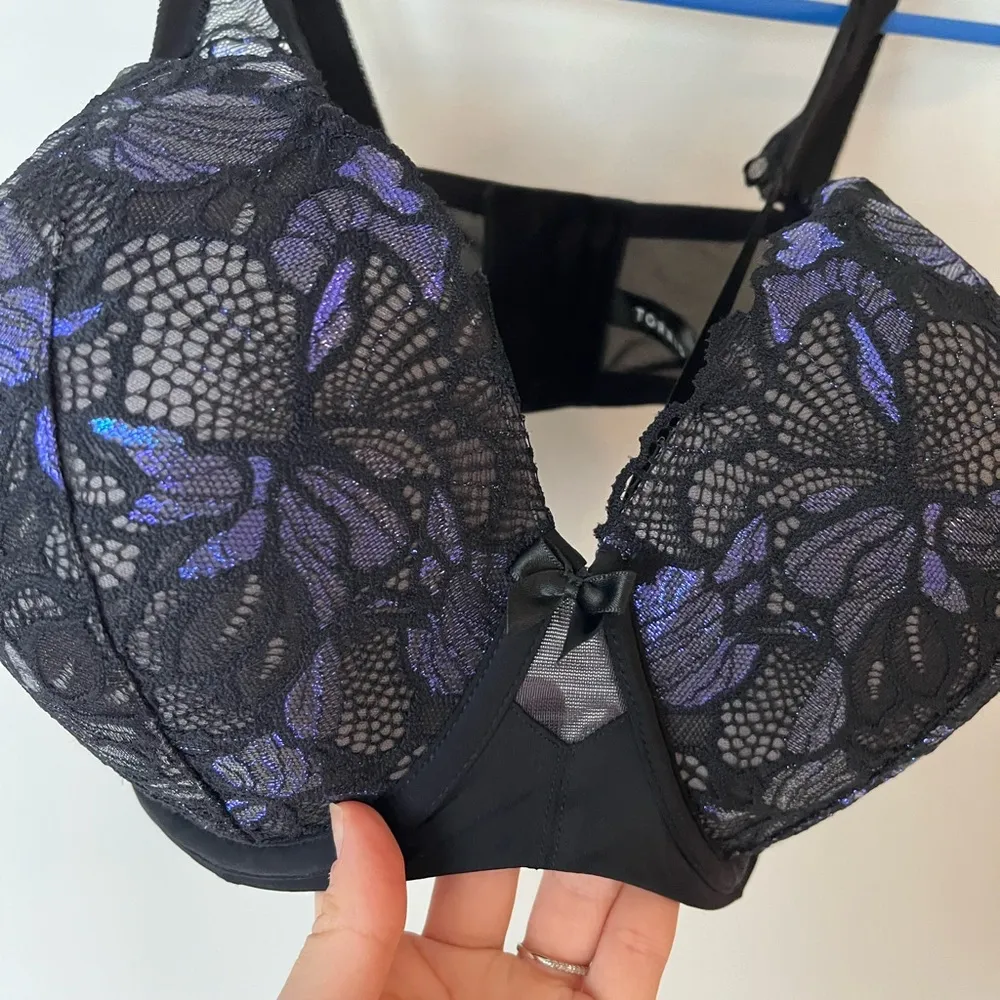 Torrid Perfect T-Shirt Push-Up Bra in Moody Butterfly Lace Rich Black- Size 40DD - Image 6