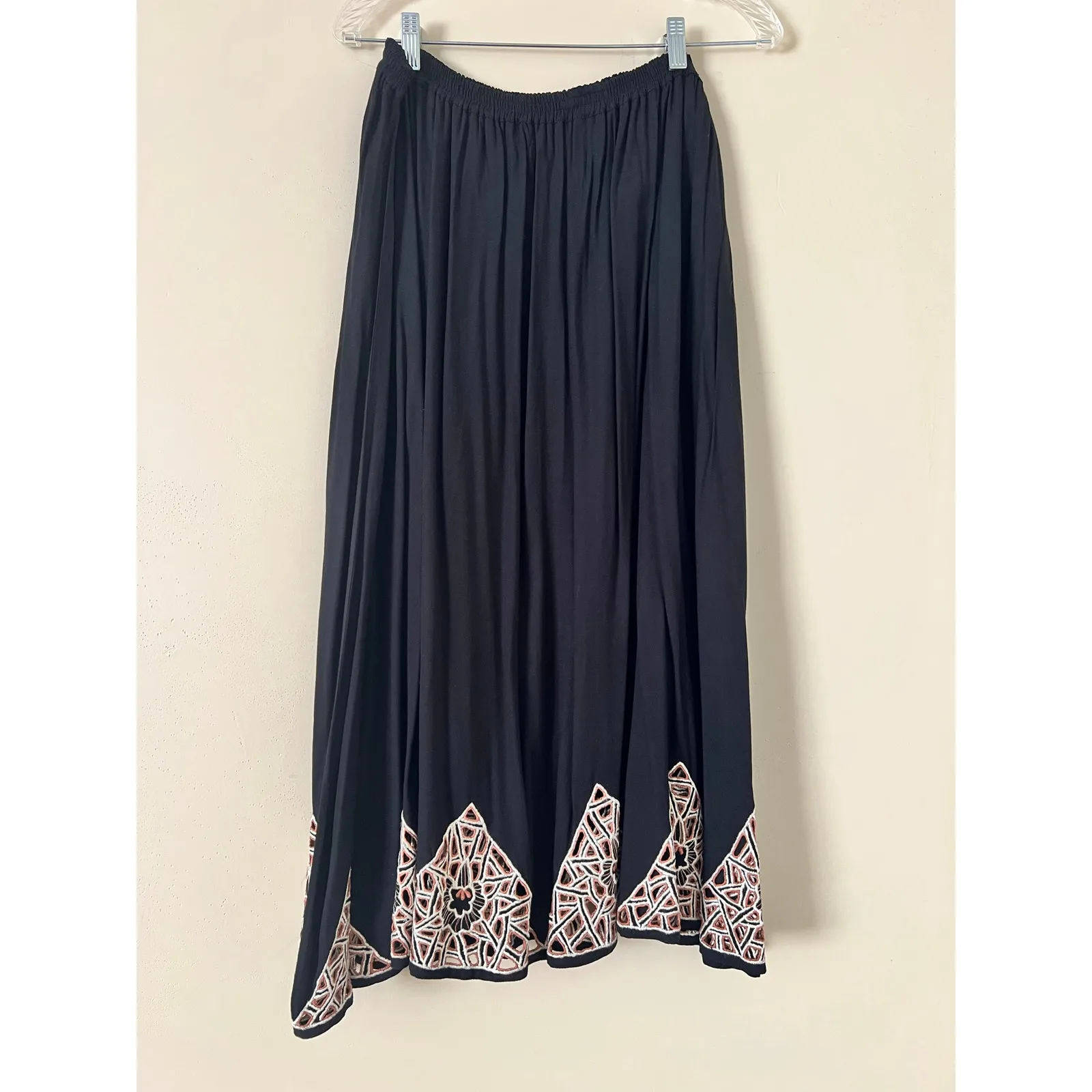 Vintage 80s Bali Emerald Design All Size OS Macrame Set Top Skirt Black Art - Image 4