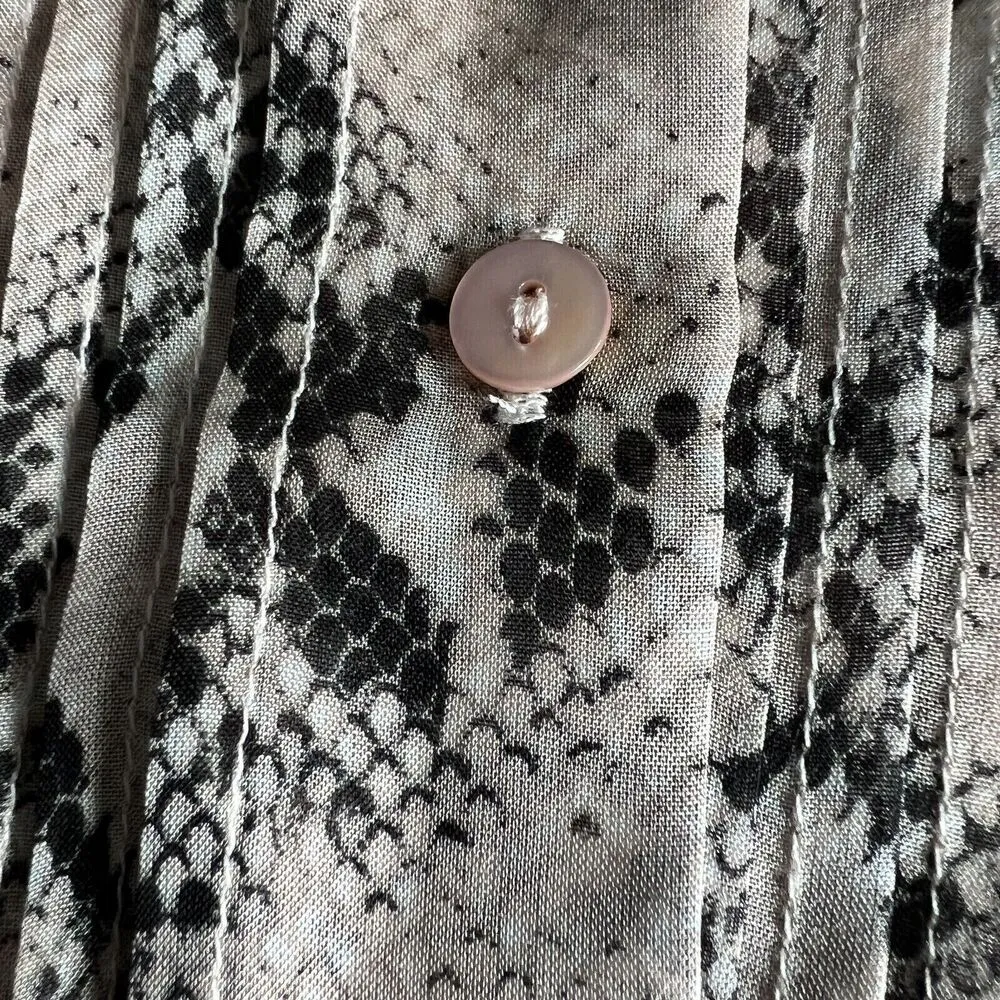 L’Agence Shirt Womens XS Swinton Pintucked Ruffled Blush Snake Print Silk - Image 11