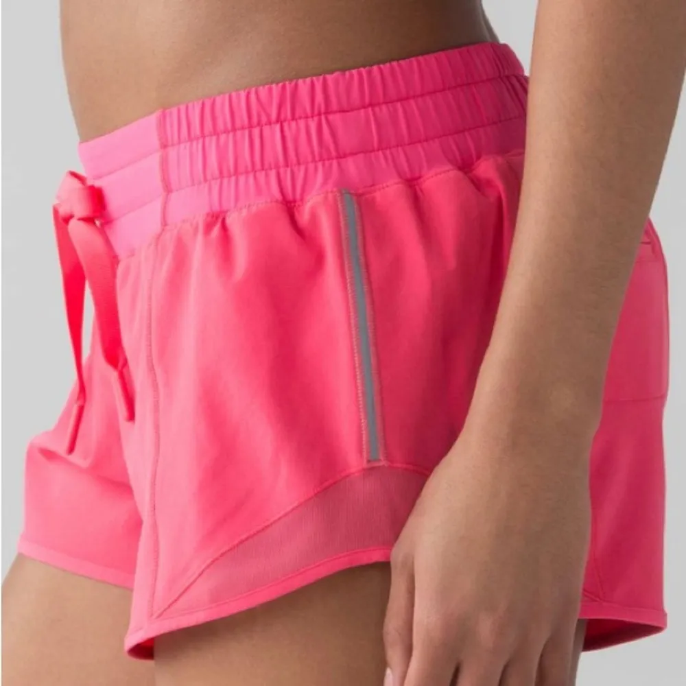 Lululemon Hotty Hot Shorts Lip Gloss Size 4 - Image 15
