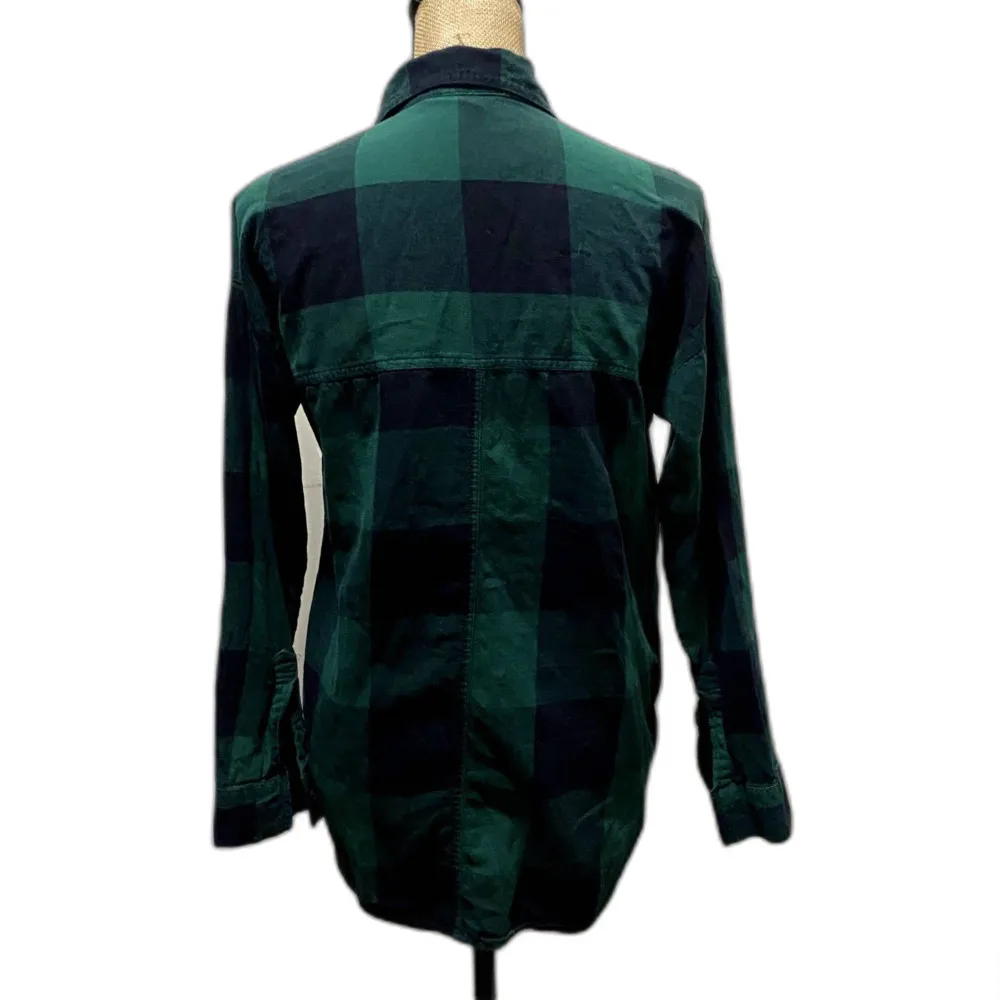 Old Navy The Boyfriend Shirt Green Buffalo Check Plaid Flannel Christmas Size XS - Image 2