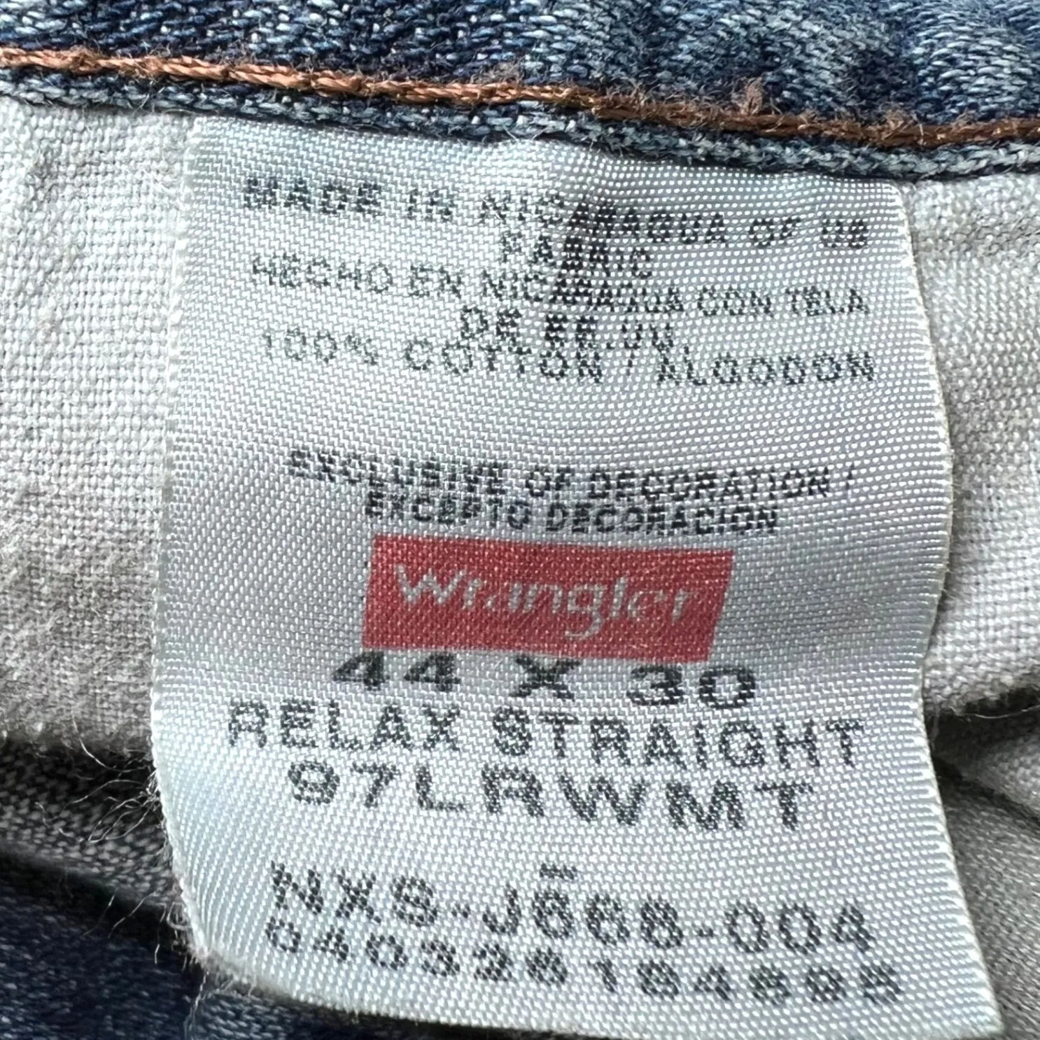 Wrangler Relaxed Straight Blue Jeans Mens 44x30 Denim Distress Rugged Workwear - Image 4