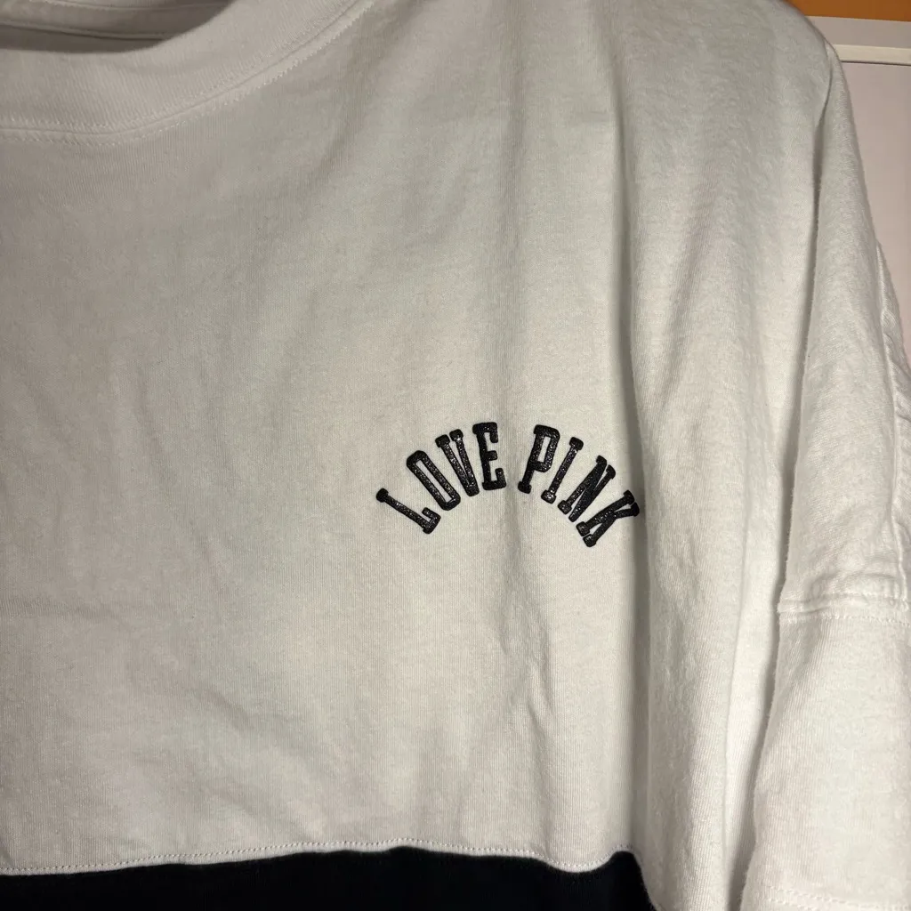 PINK Victoria's Secret Black and White Tee - Image 2