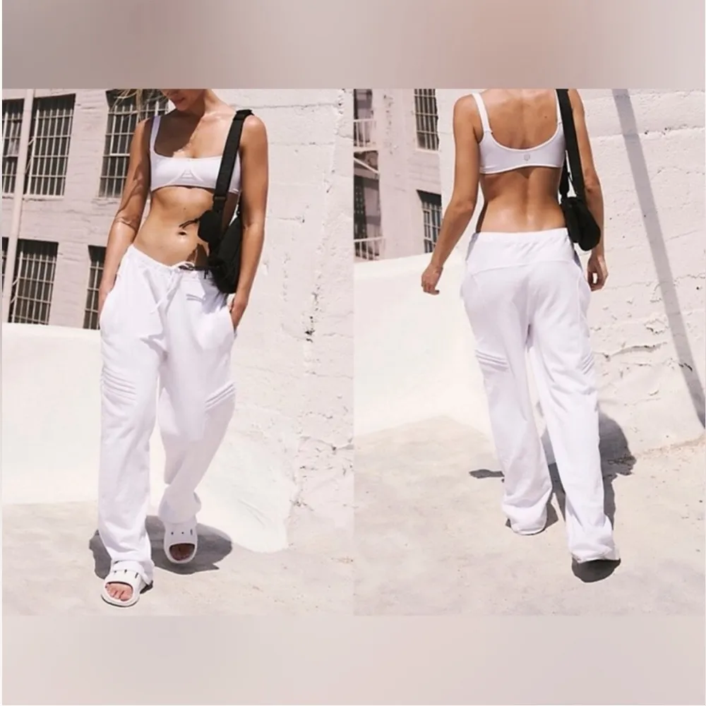 NWOT Best Of Straight Leg Moto White Sweatpants L - Image 2