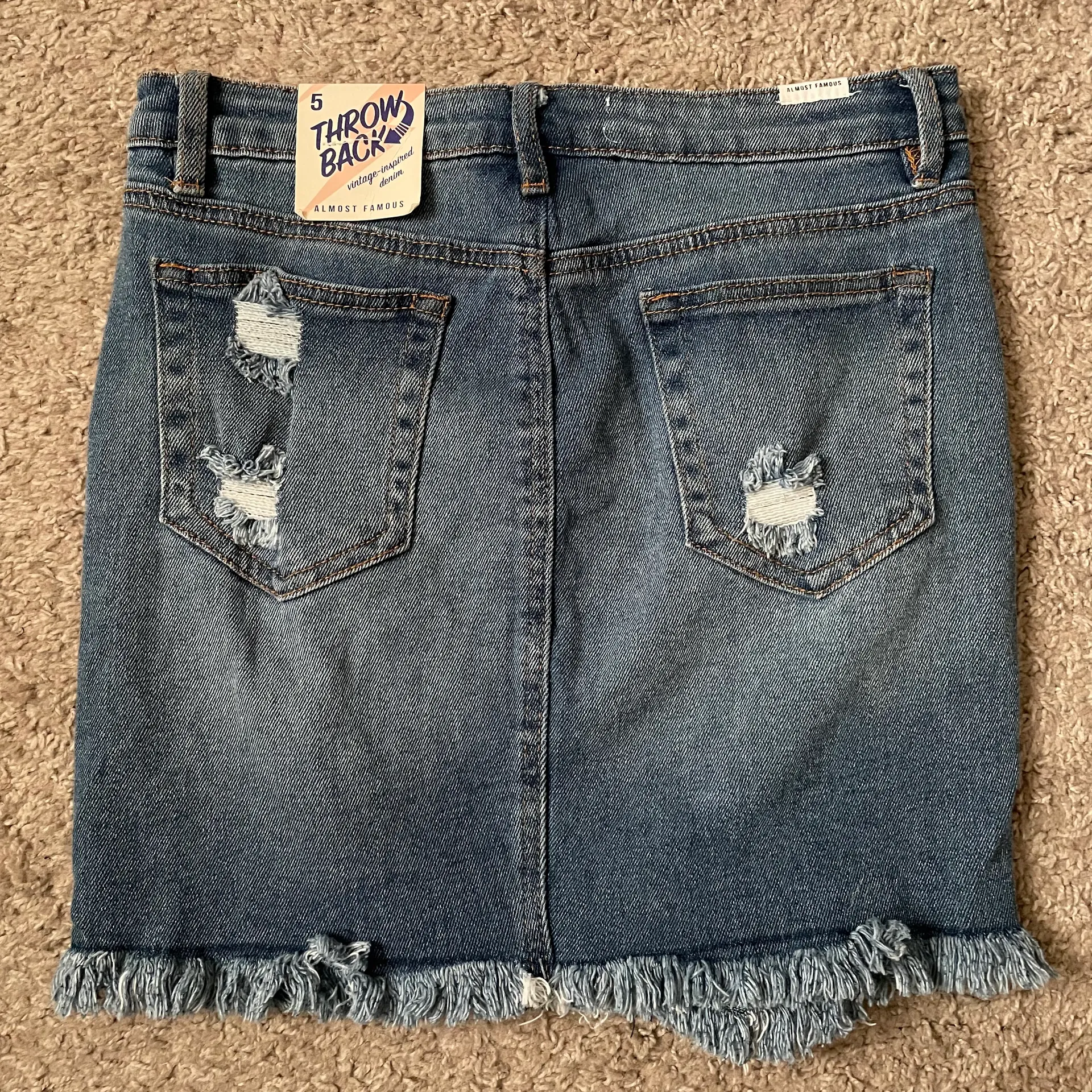NWT  Denim Skirt. - Image 2
